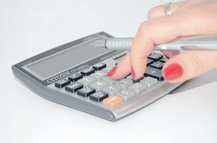 Települési adó borítóképe