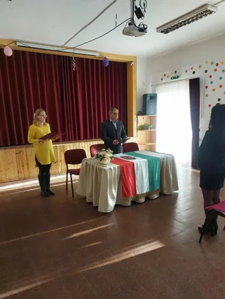 Állampolgári esküt tett Sólyon borítóképe