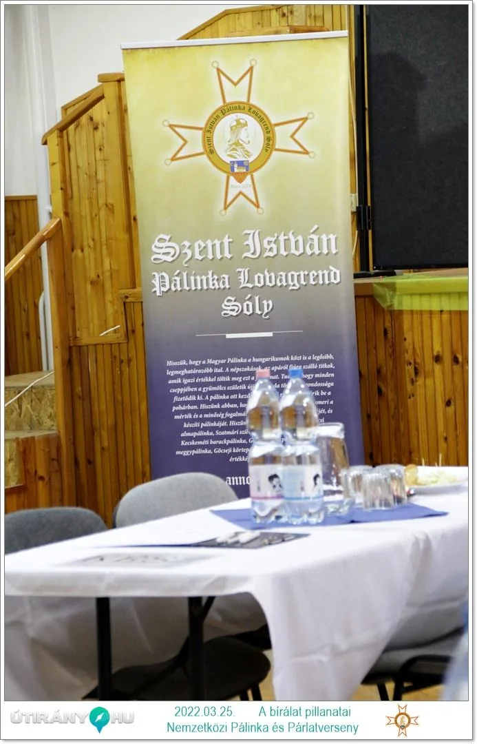 A bírálat órái